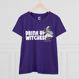 'Drink Up Witches' Women's Fitted T-Shirt - Party Witch with Red Solo Cup for Girl Power Vibes
