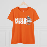 'Drink Up Witches' Women's Fitted T-Shirt - Party Witch with Red Solo Cup for Girl Power Vibes